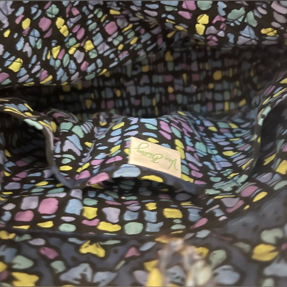 VB Shoulder tote - Picture 4 of 4